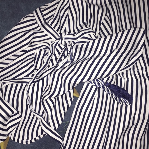 Romper - Picture 2 of 2